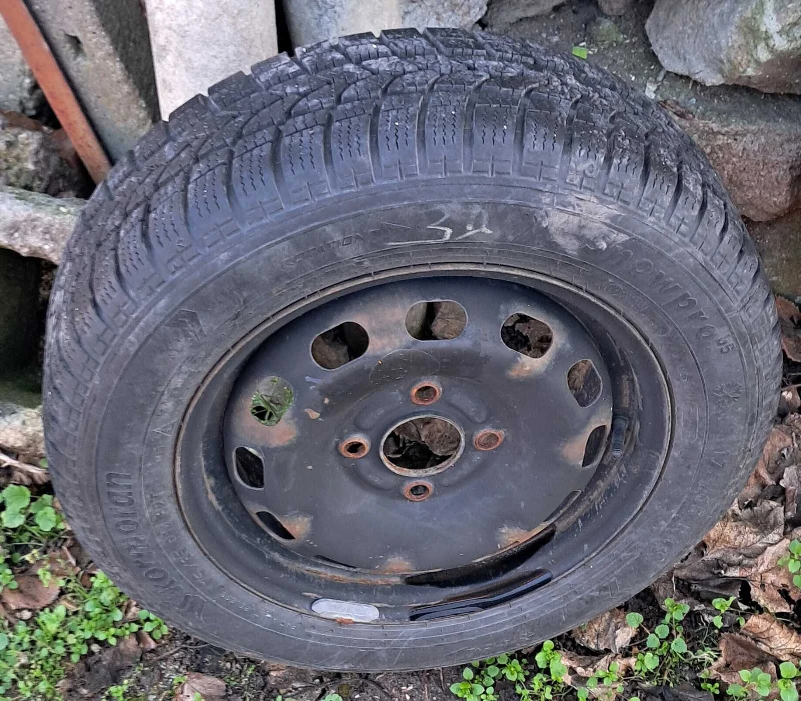 ���� � ������ 175/65R14 �� Ford Fiesta | Mobile.bg � ����������� 1