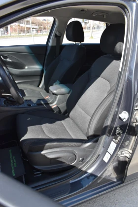 Hyundai I30 1.6D* AUTOMAT, снимка 9