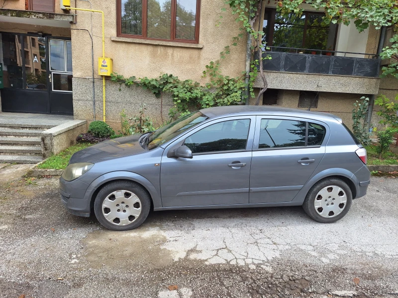 Opel Astra, снимка 5 - Автомобили и джипове - 47246939