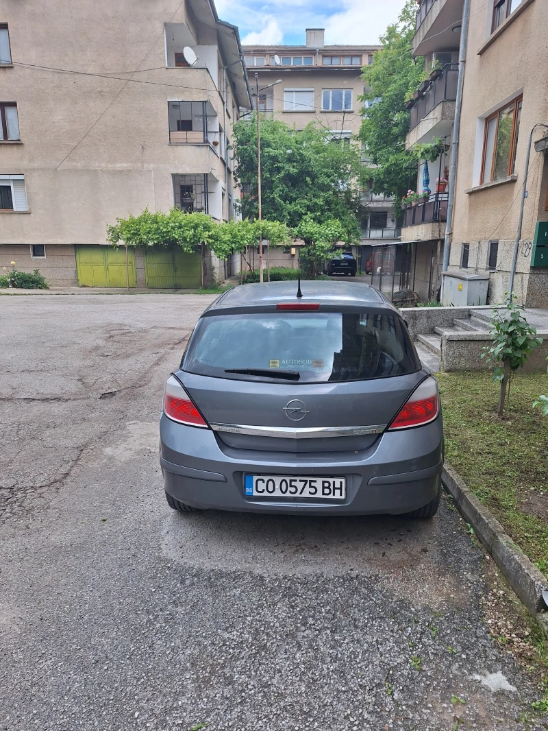 Opel Astra, снимка 4 - Автомобили и джипове - 47246939