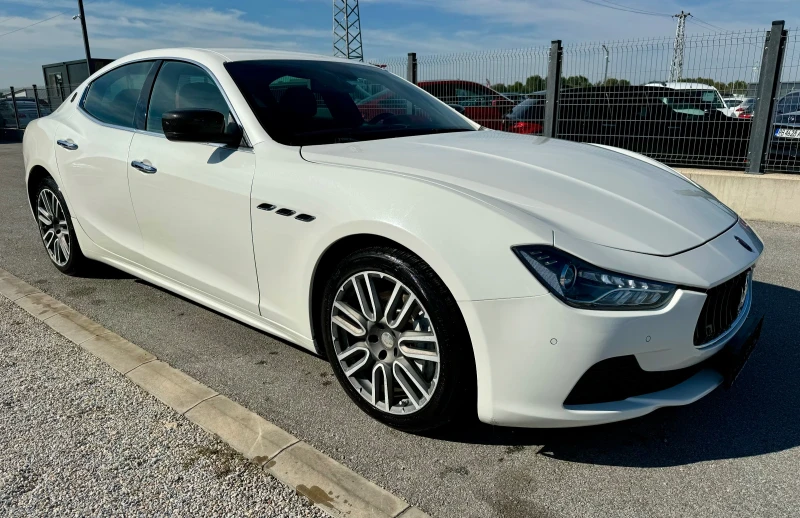 Maserati Ghibli Carbon edition, снимка 1 - Автомобили и джипове - 47449987