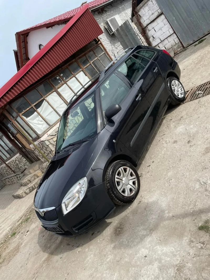 Skoda Fabia 1.2, снимка 2 - Автомобили и джипове - 49498775