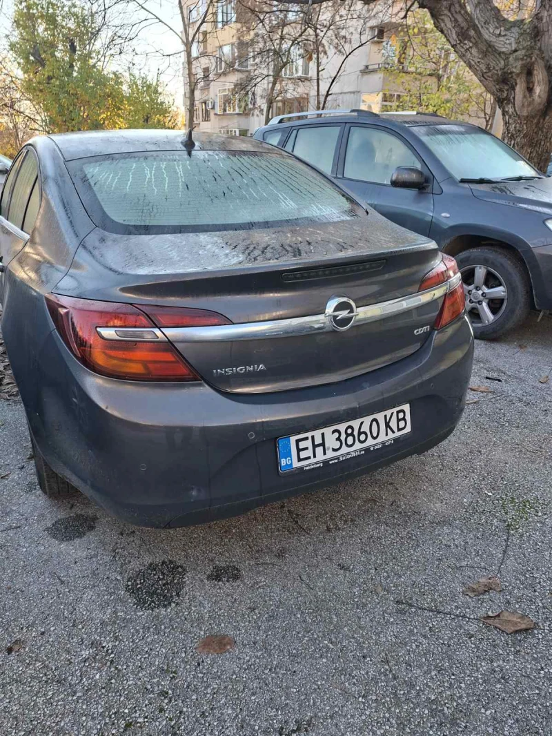 Opel Insignia, снимка 6 - Автомобили и джипове - 53341395