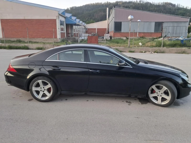 Mercedes-Benz CLS 320, снимка 8 - Автомобили и джипове - 52742367
