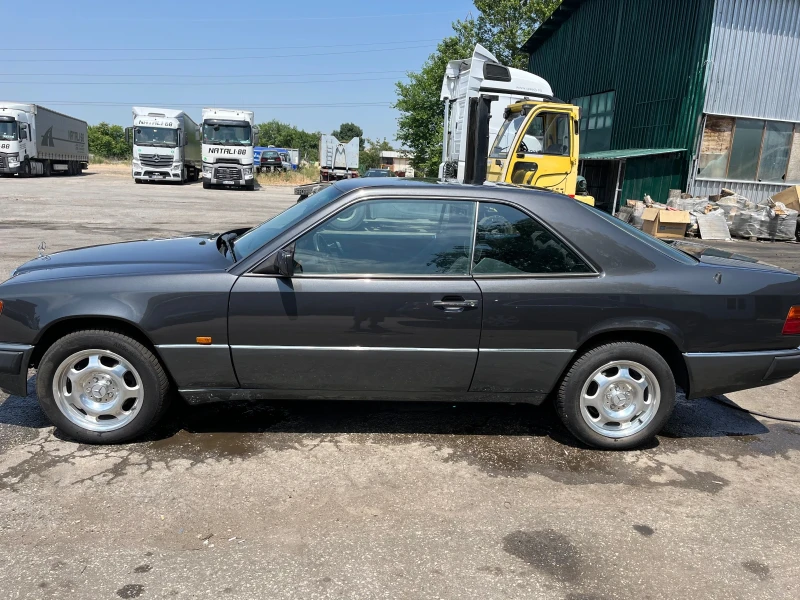 Mercedes-Benz 124, снимка 3 - Автомобили и джипове - 50912312