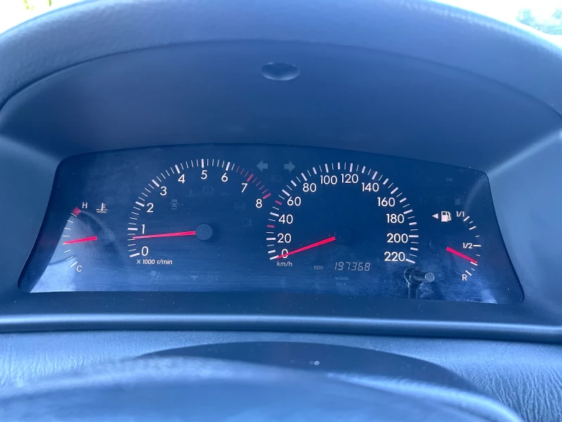 Toyota Corolla 1.6i - КЛИМАТИК, снимка 15 - Автомобили и джипове - 51506541