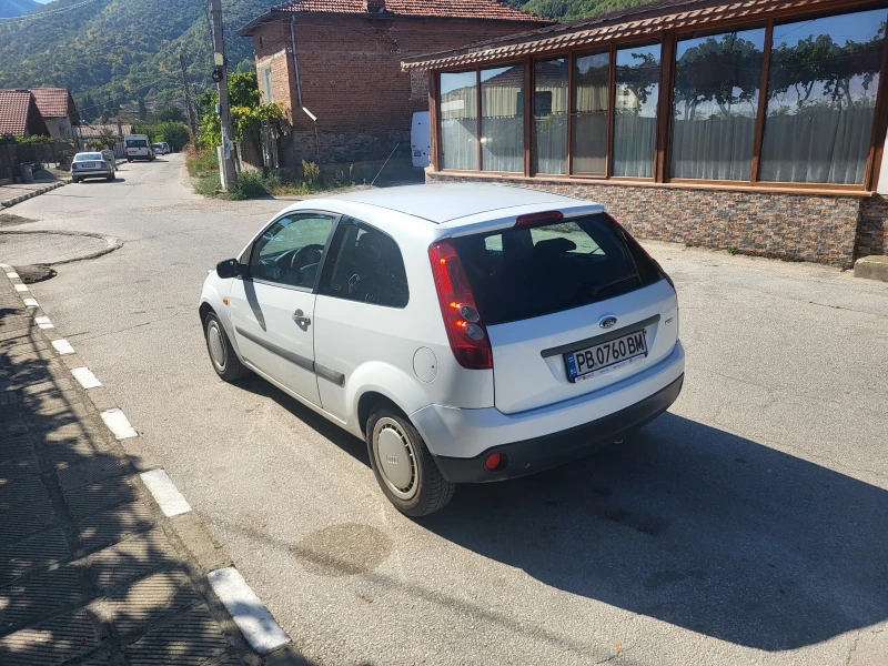 Ford Fiesta 1.4TDCI 68ps klima 2007, снимка 6 - Автомобили и джипове - 51791468