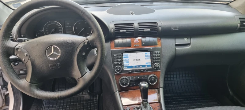 Mercedes-Benz C 220 CDI FACELIFT, снимка 7 - Автомобили и джипове - 51863743
