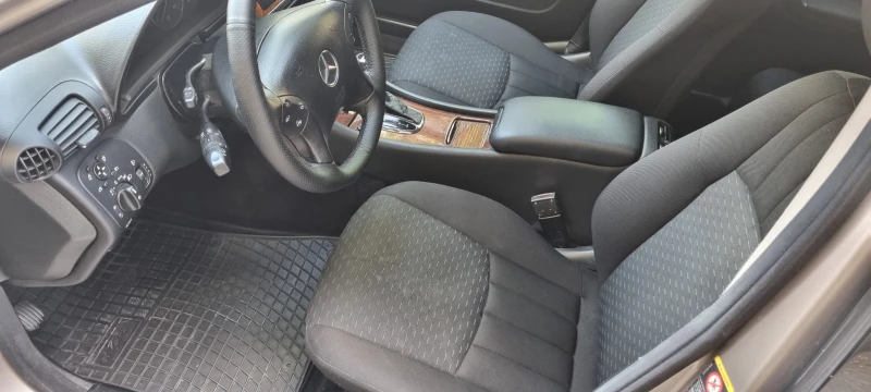 Mercedes-Benz C 220 CDI FACELIFT, снимка 11 - Автомобили и джипове - 51863743