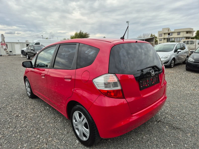 Honda Jazz 1.4i - 100к.с., снимка 4 - Автомобили и джипове - 52136983