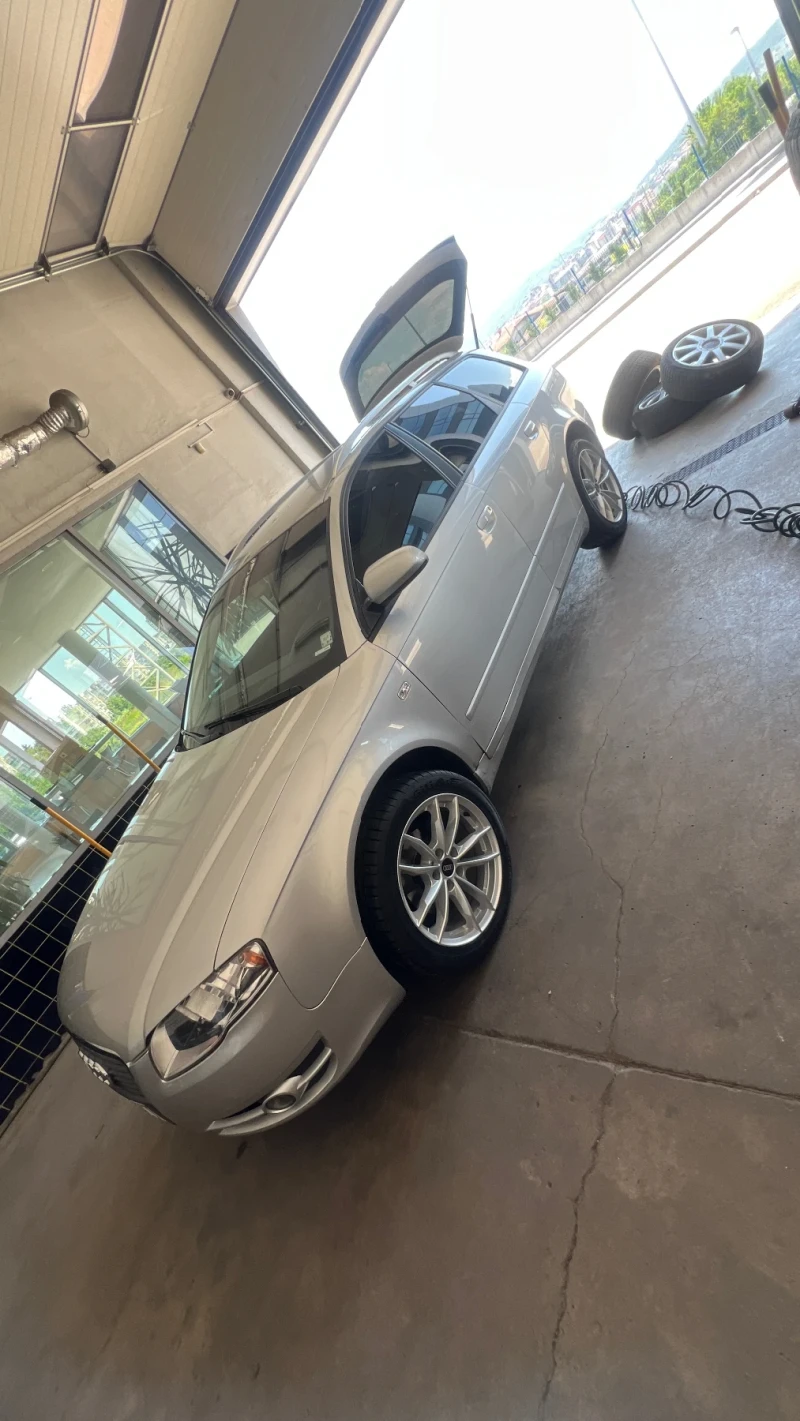 Audi A4 1.9 TDI, 6ск, снимка 5 - Автомобили и джипове - 52385691