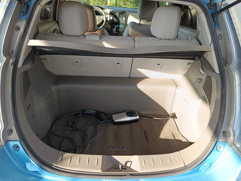 Nissan Leaf  24kw, снимка 12 - Автомобили и джипове - 52504730