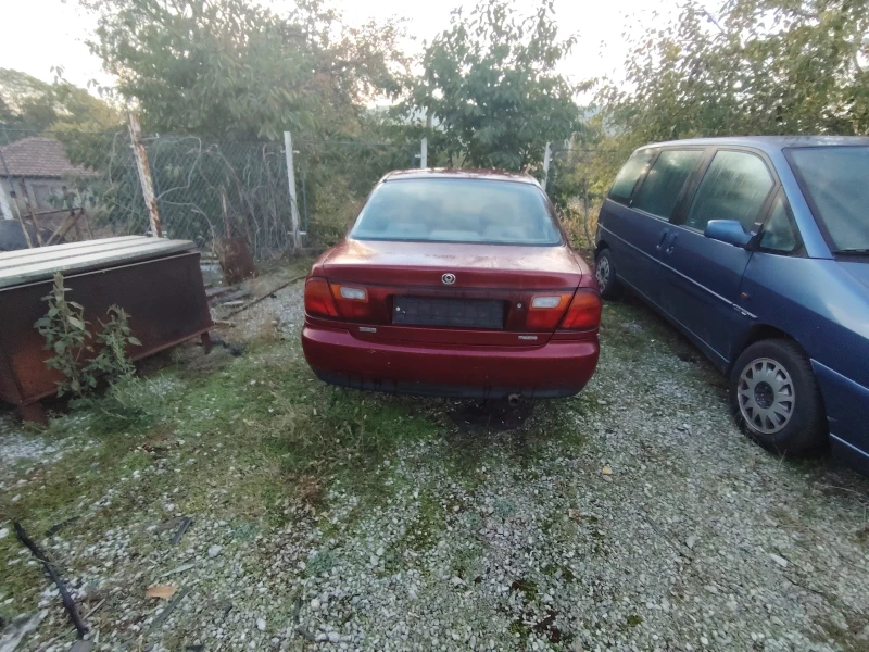 Mazda 323, снимка 2 - Автомобили и джипове - 52531802