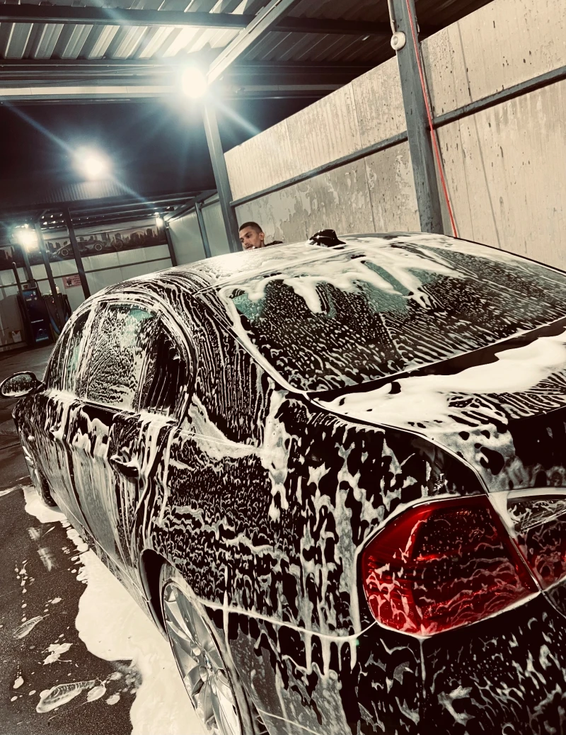 BMW 320, снимка 2 - Автомобили и джипове - 53251159