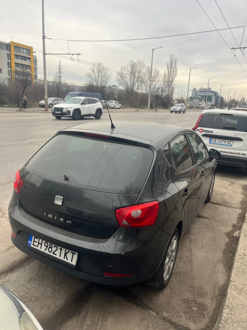 Seat Ibiza, снимка 3 - Автомобили и джипове - 53513185