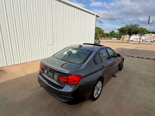 BMW 320, снимка 4 - Автомобили и джипове - 54684693