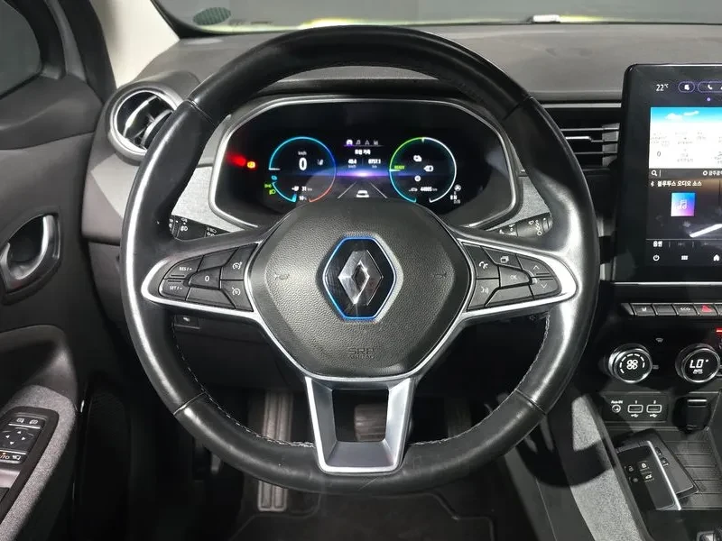 Renault Zoe Intense Eco, снимка 13 - Автомобили и джипове - 56165897