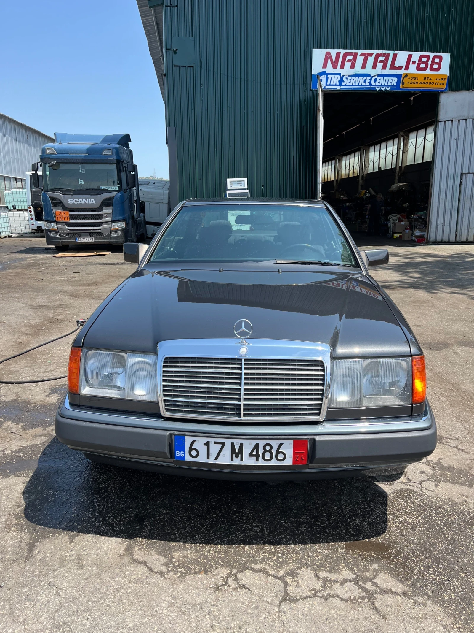 Mercedes-Benz 124, снимка 1
