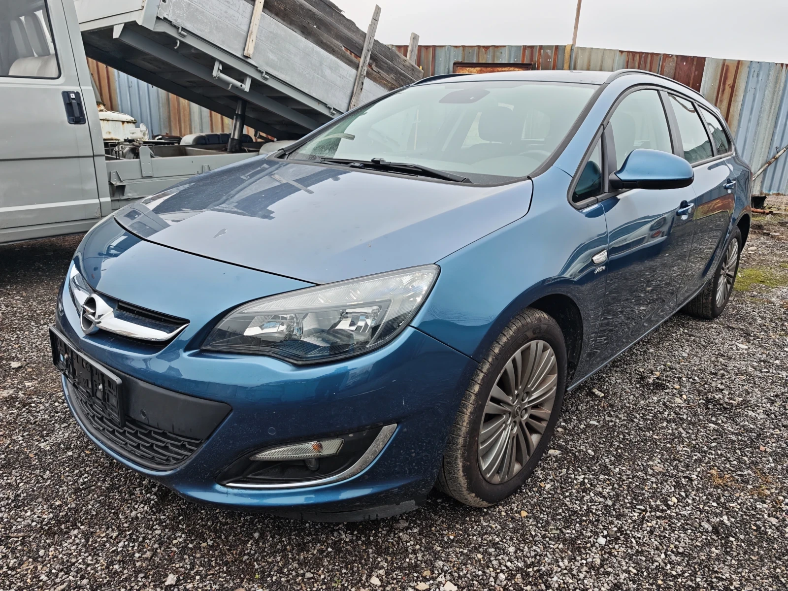 Opel Astra 1.4i Turbo , снимка 1
