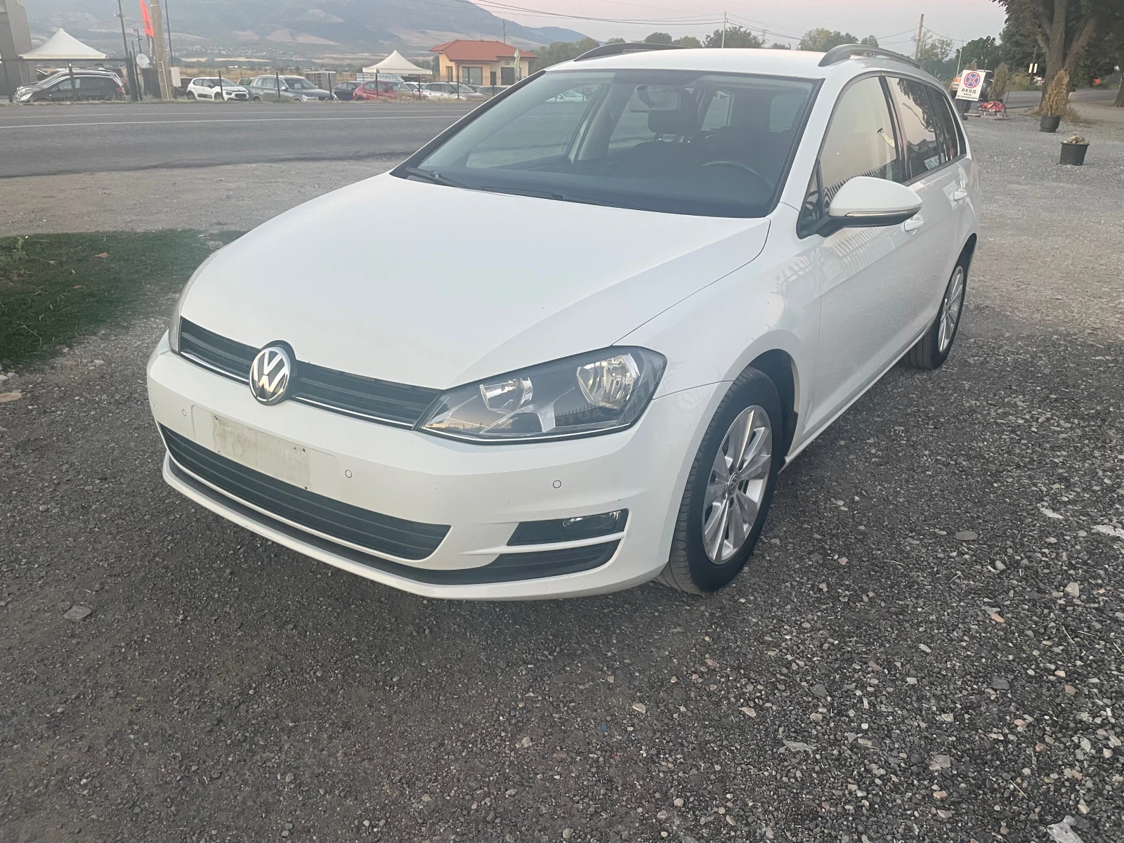 VW Golf Golf-1.6-110 - изображение 2