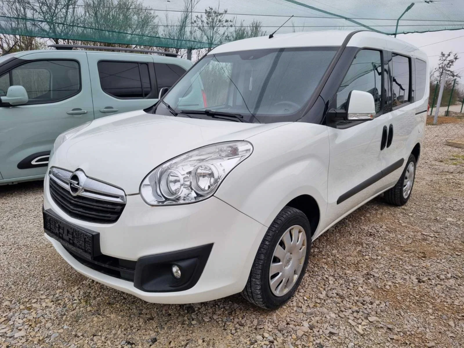 Fiat Doblo 1.4i - изображение 6