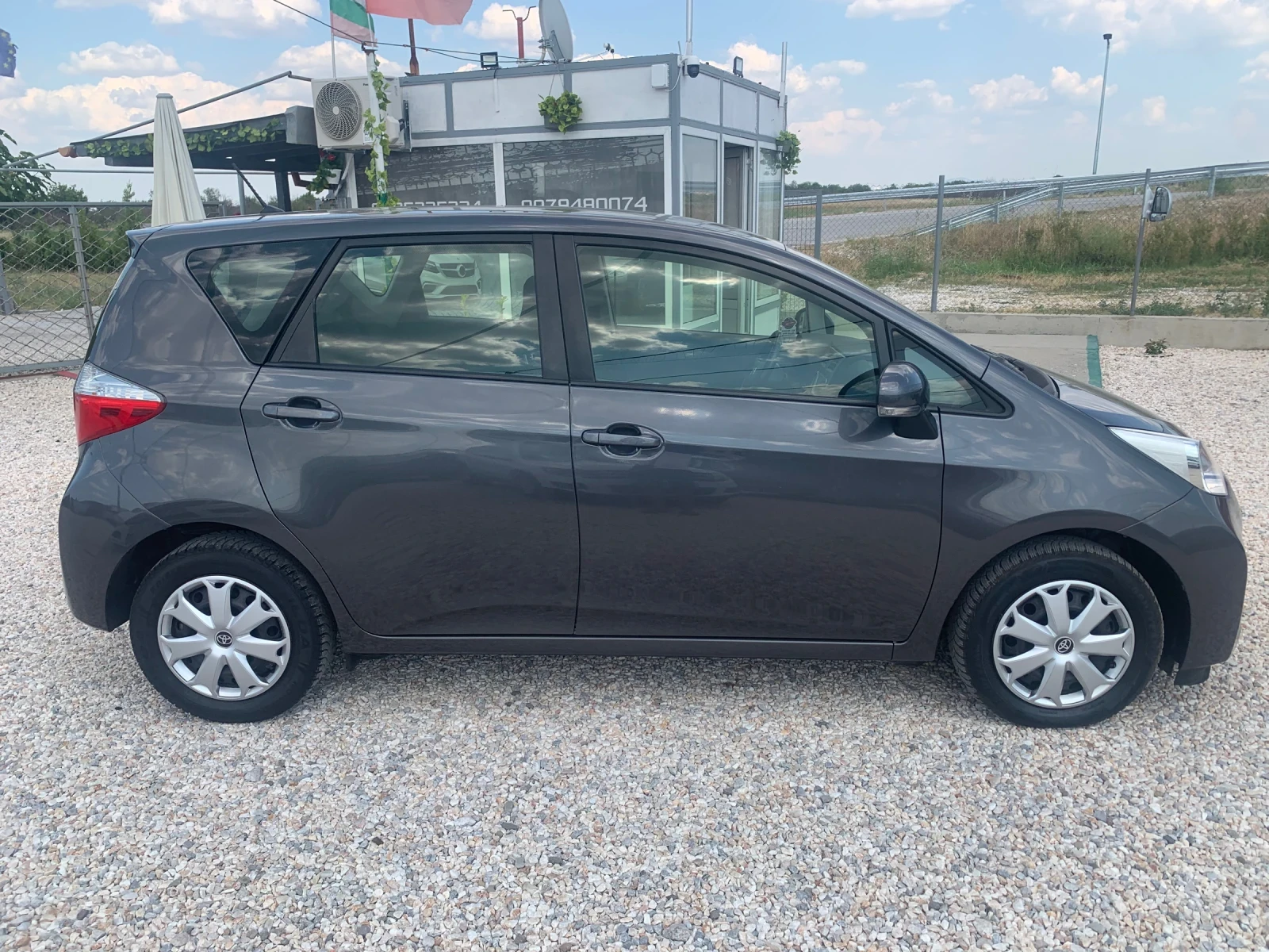 Toyota Verso S 1.4D4D 6ск - изображение 5