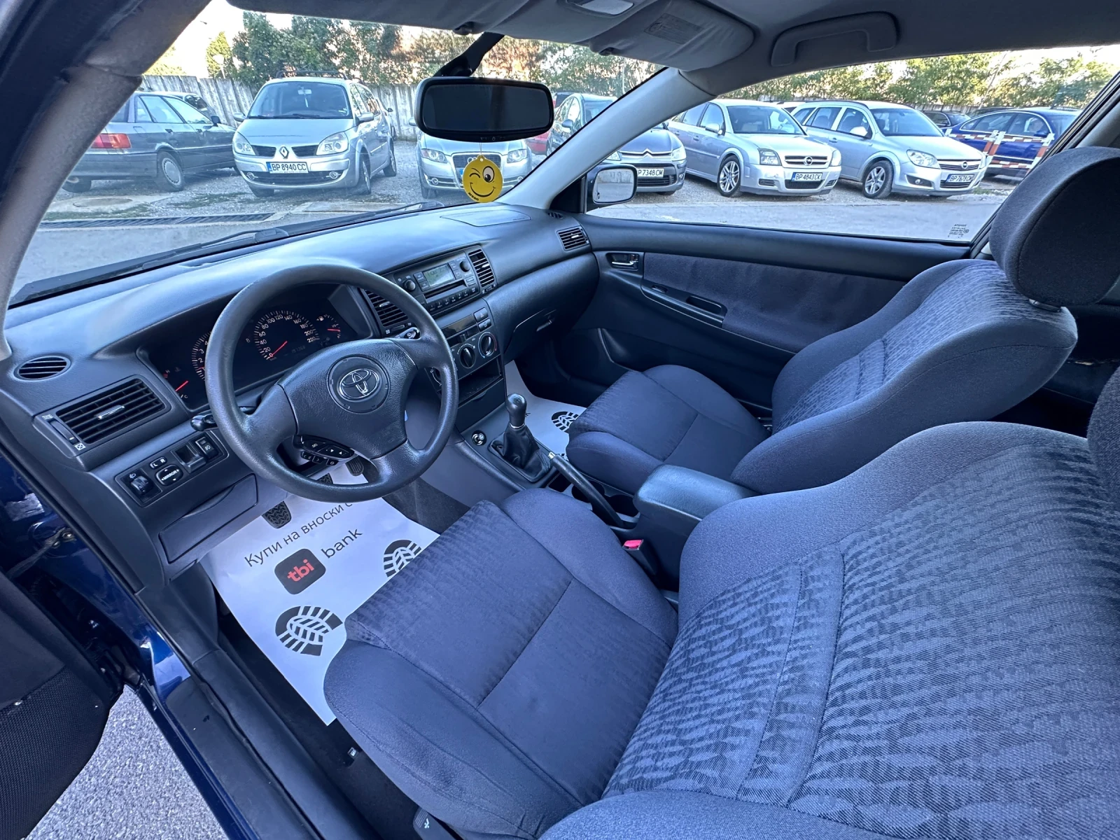 Toyota Corolla 1.6i - КЛИМАТИК - изображение 9