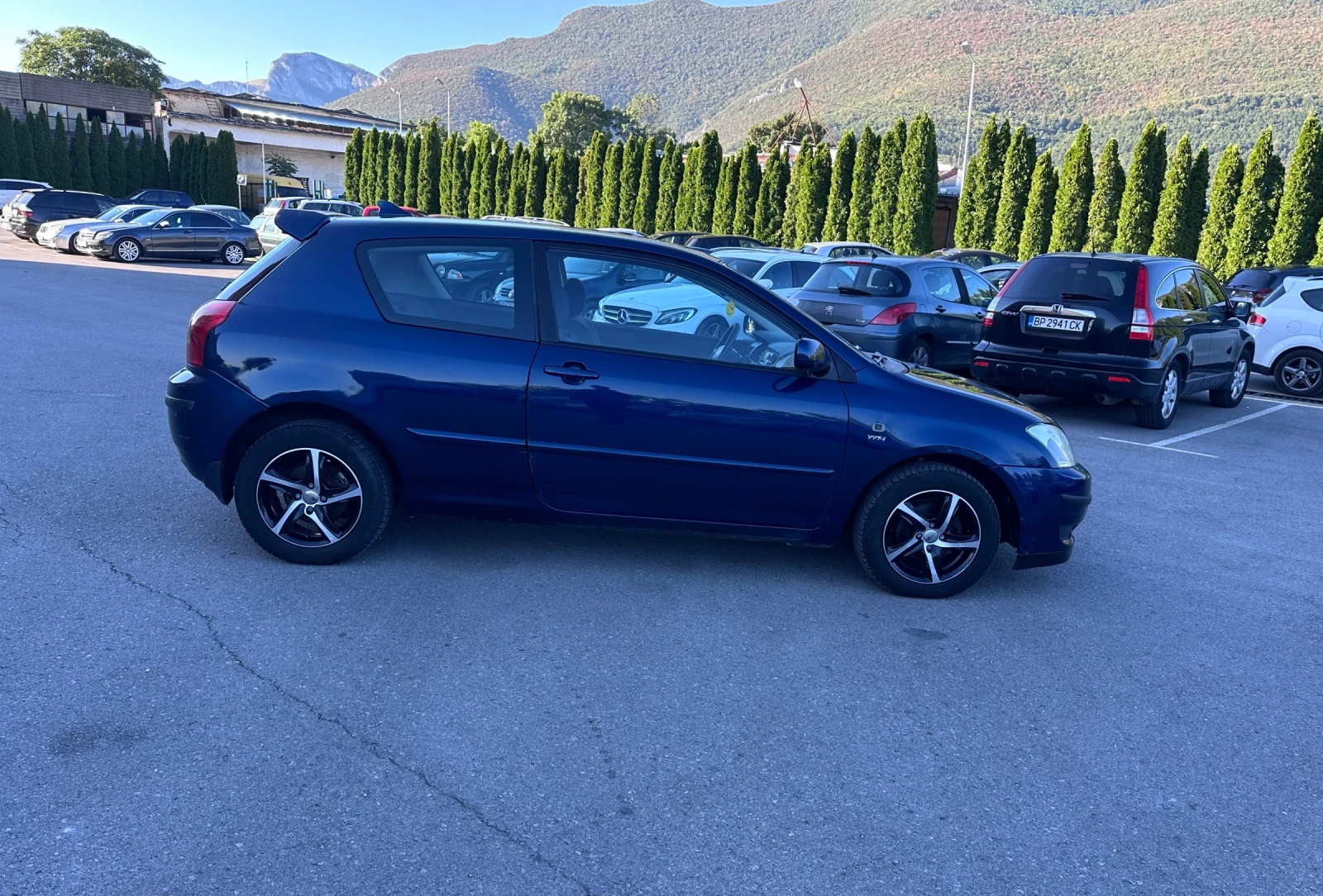 Toyota Corolla 1.6i - КЛИМАТИК - изображение 4