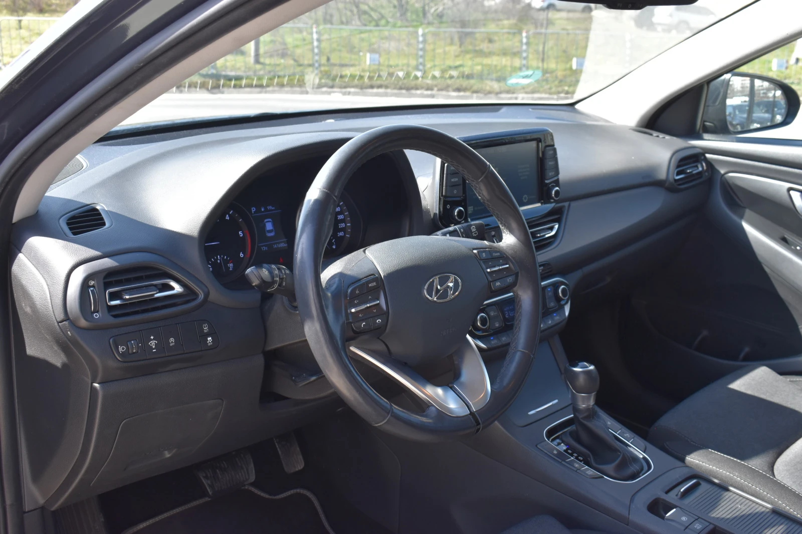 Hyundai I30 1.6D* AUTOMAT, снимка 8 - Автомобили и джипове - 53838799