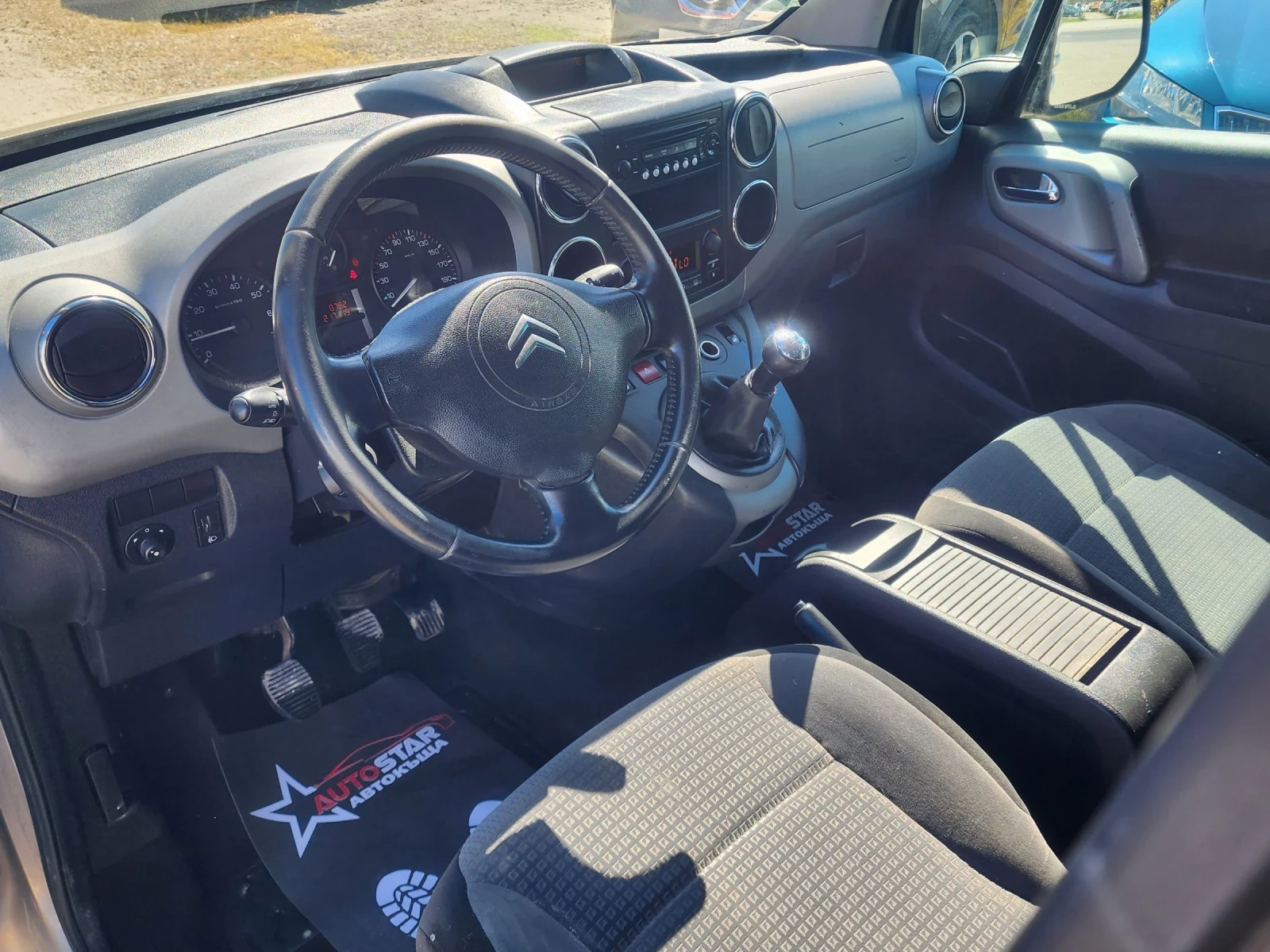 Citroen Berlingo 1.6HDI 6+ 1, снимка 5 - Автомобили и джипове - 54561439