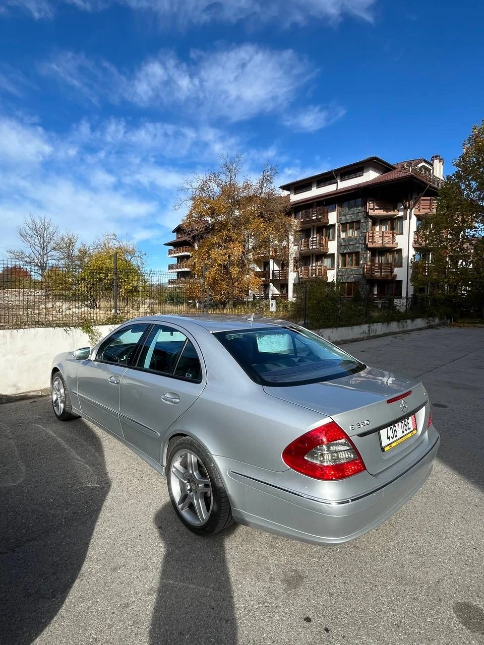 Mercedes-Benz E 320, снимка 6 - Автомобили и джипове - 54598604