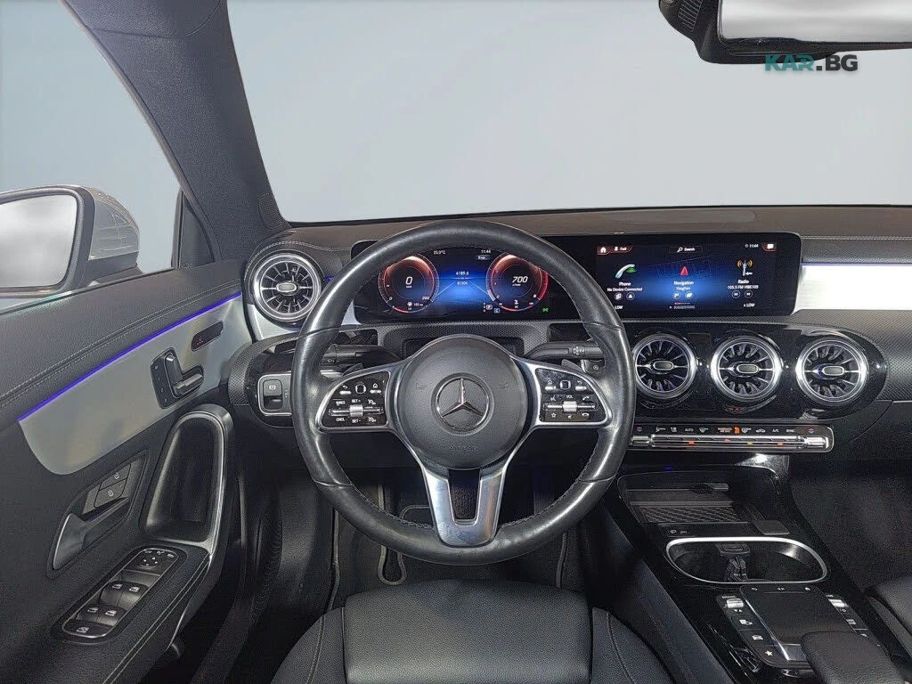 Mercedes-Benz CLA 250 4MATIC* АвтоКредит* (Цена до БГ) , снимка 11 - Автомобили и джипове - 54718105