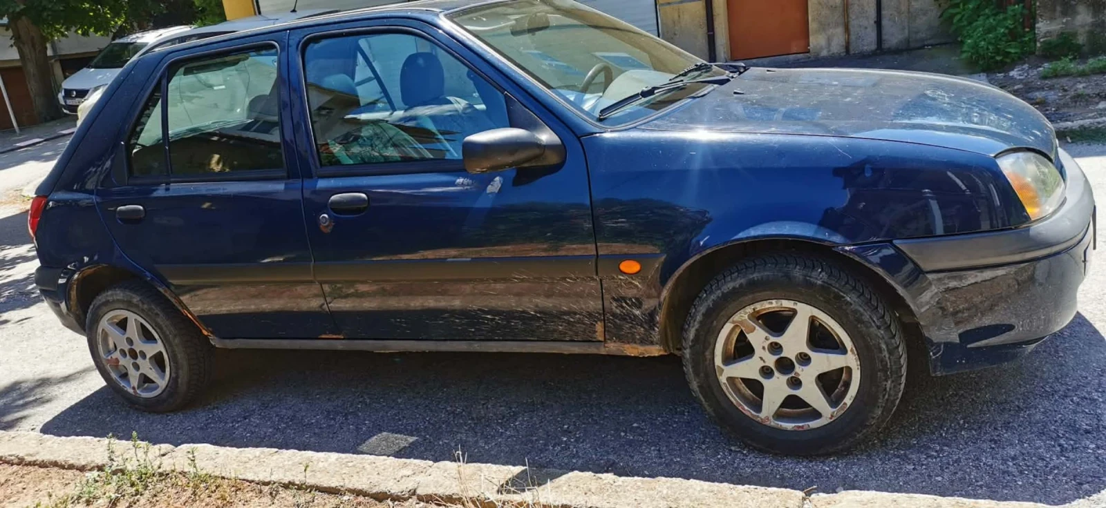 Ford Fiesta 1.3, снимка 4 - Автомобили и джипове - 55186990