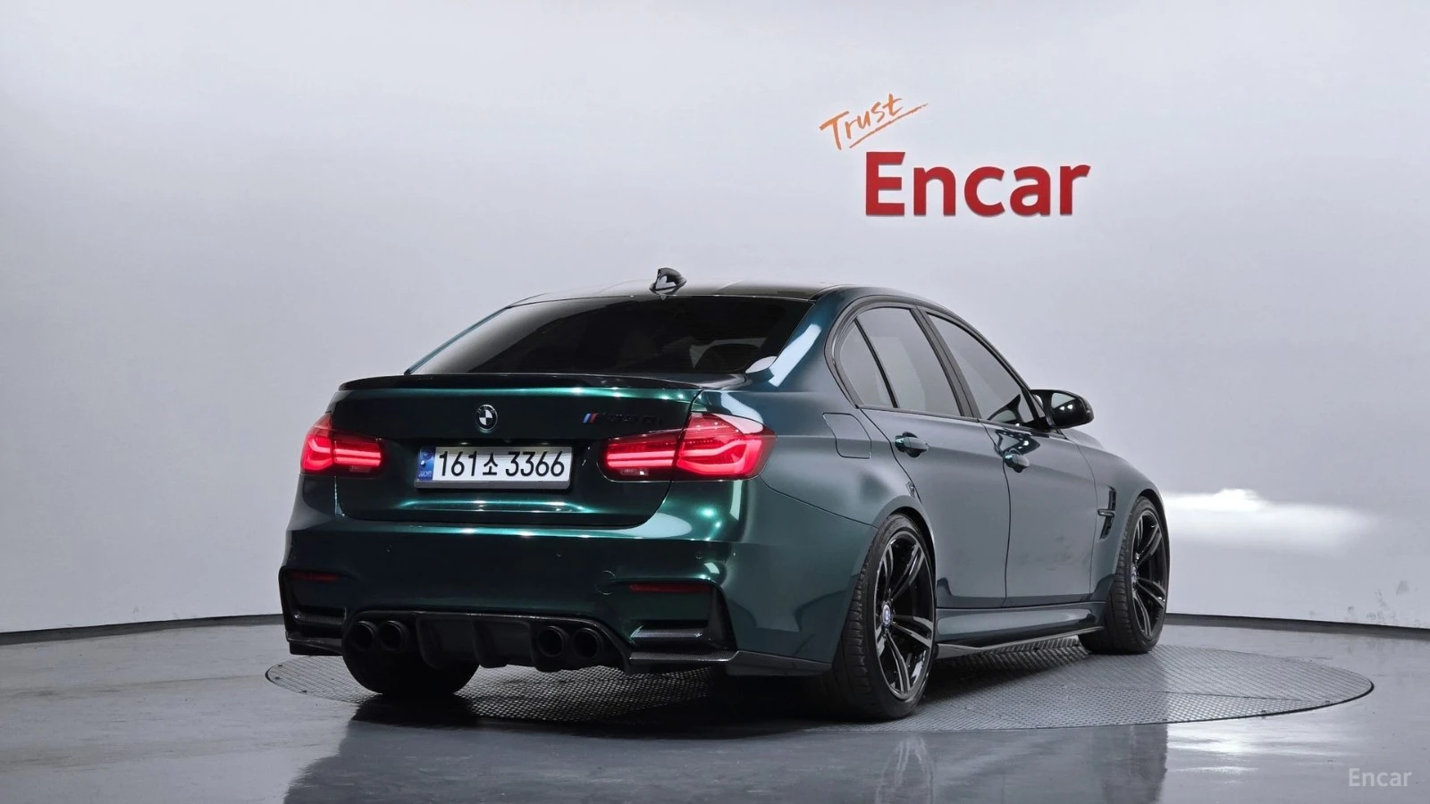 BMW M3 AKRAPOVIC* HUD* КОЖА* НАВИ* ТУНИНГ, снимка 2 - Автомобили и джипове - 55679244