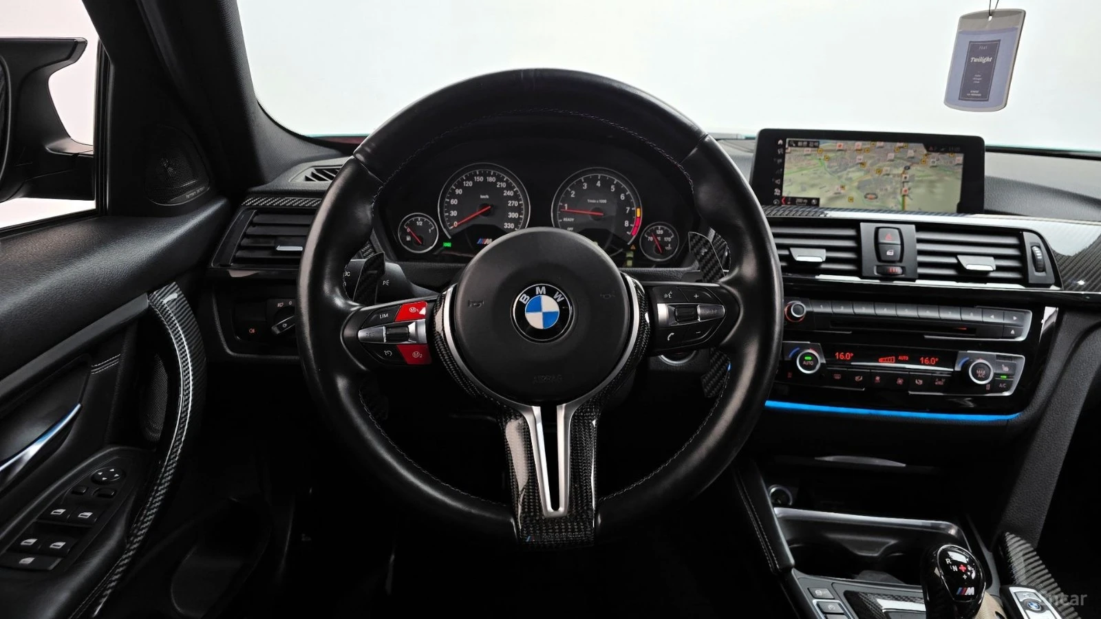 BMW M3 AKRAPOVIC* HUD* КОЖА* НАВИ* ТУНИНГ, снимка 12 - Автомобили и джипове - 55679244