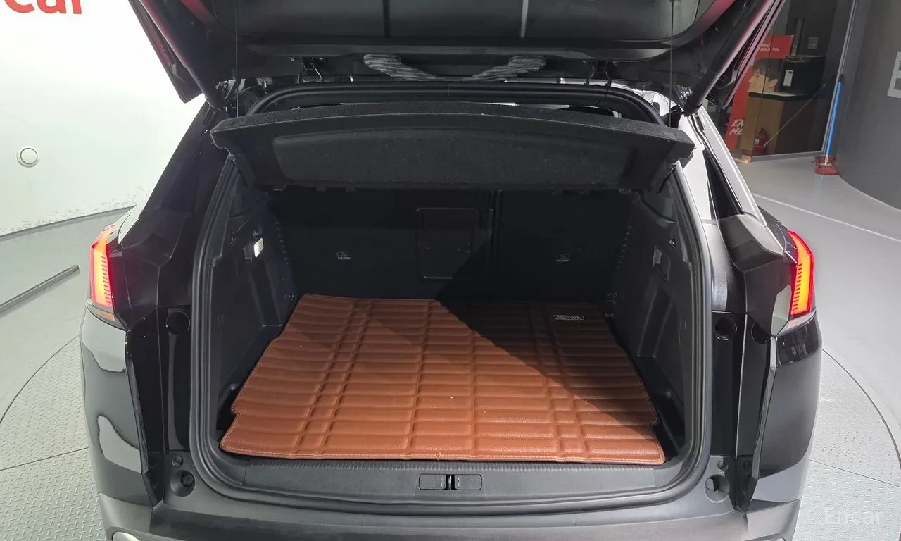 Peugeot 3008 2.0HDI* GT* 360* ДИСТРОНИК* ВСИЧКИ ЕКСТРИ ЗА МОДЕЛ, снимка 8 - Автомобили и джипове - 55802583