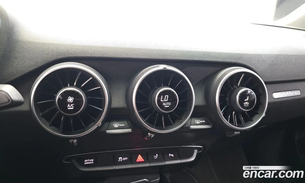 Audi Tt Coupe 45 TFSI Quattro, снимка 13 - Автомобили и джипове - 55945673