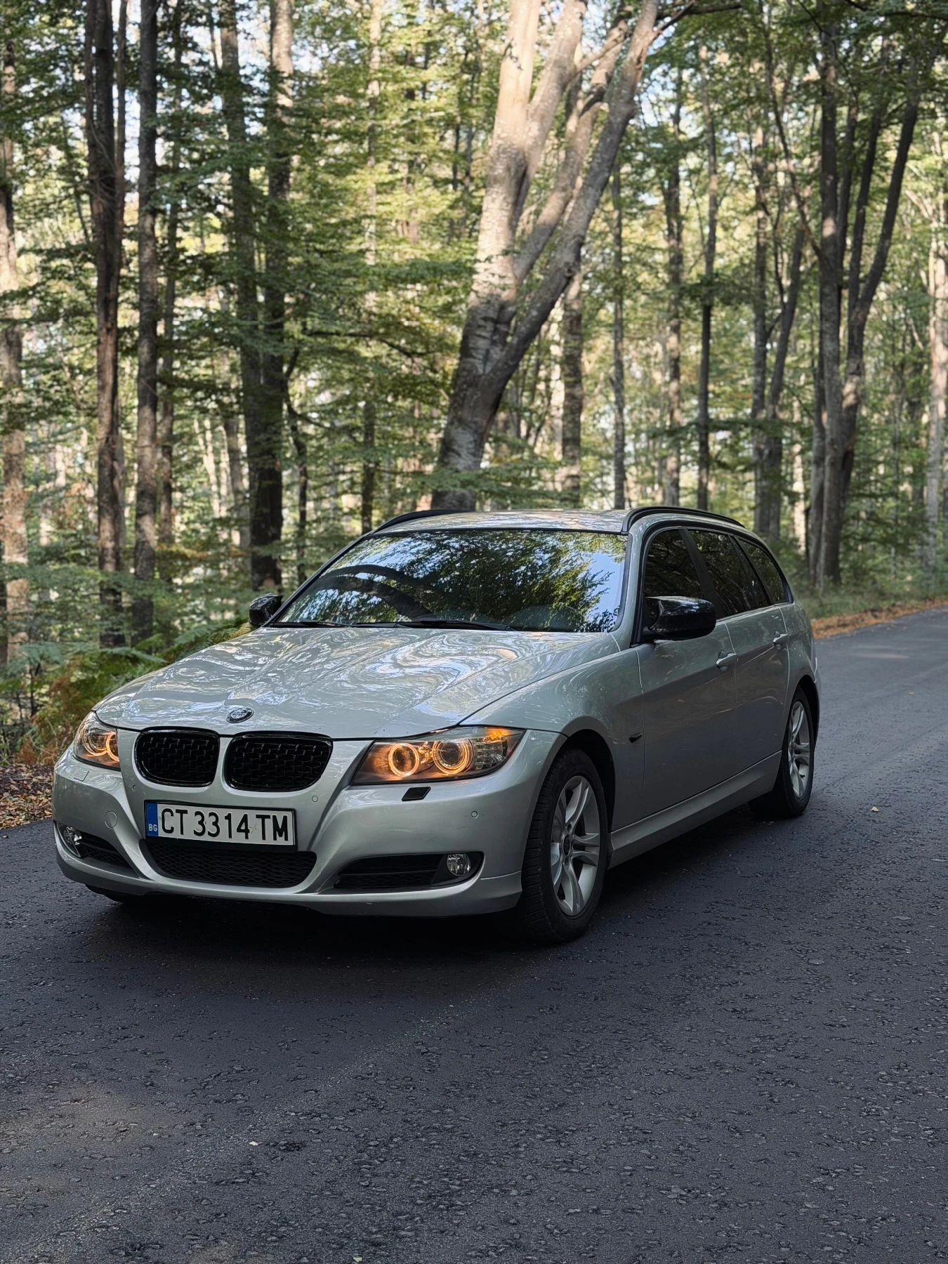 BMW 320, снимка 3 - Автомобили и джипове - 55967786
