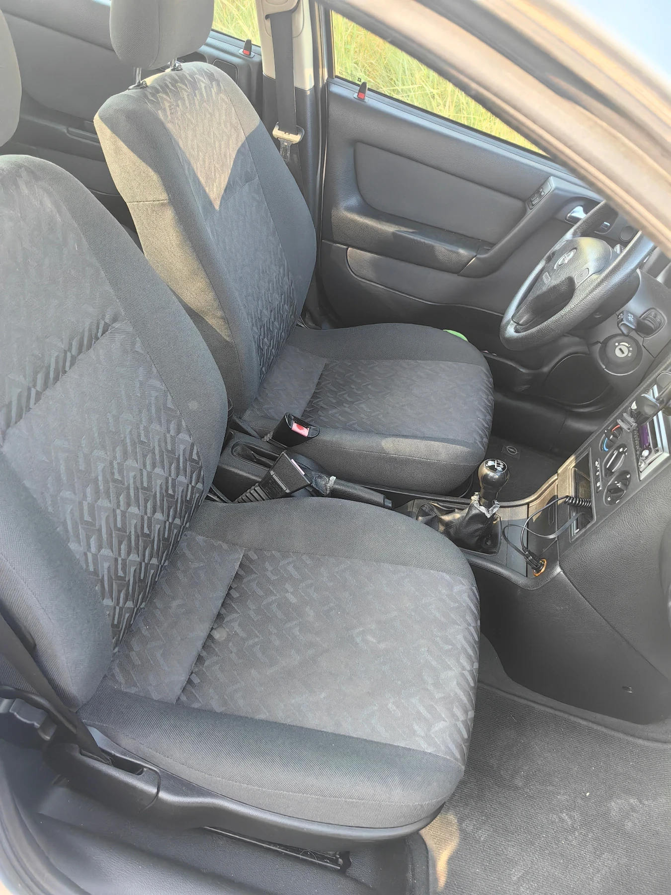 Opel Astra, снимка 5 - Автомобили и джипове - 56011057