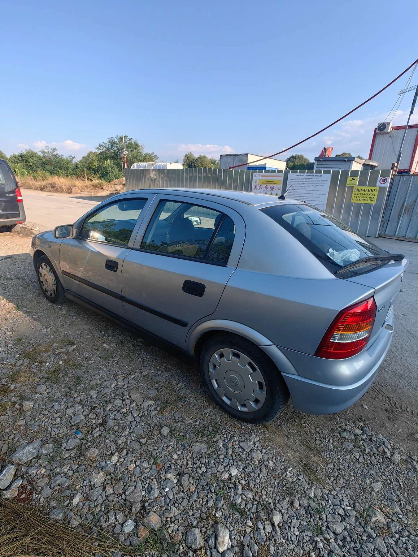 Opel Astra, снимка 2 - Автомобили и джипове - 56011057