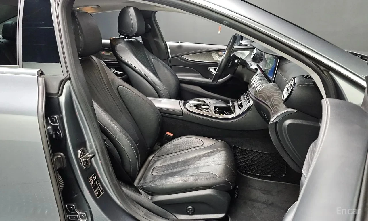 Mercedes-Benz CLS 400 d 4MATIC /ОБДУХВАНЕ/ШИБИДАХ/ДИСТРОНИК/360, снимка 12 - Автомобили и джипове - 56140104