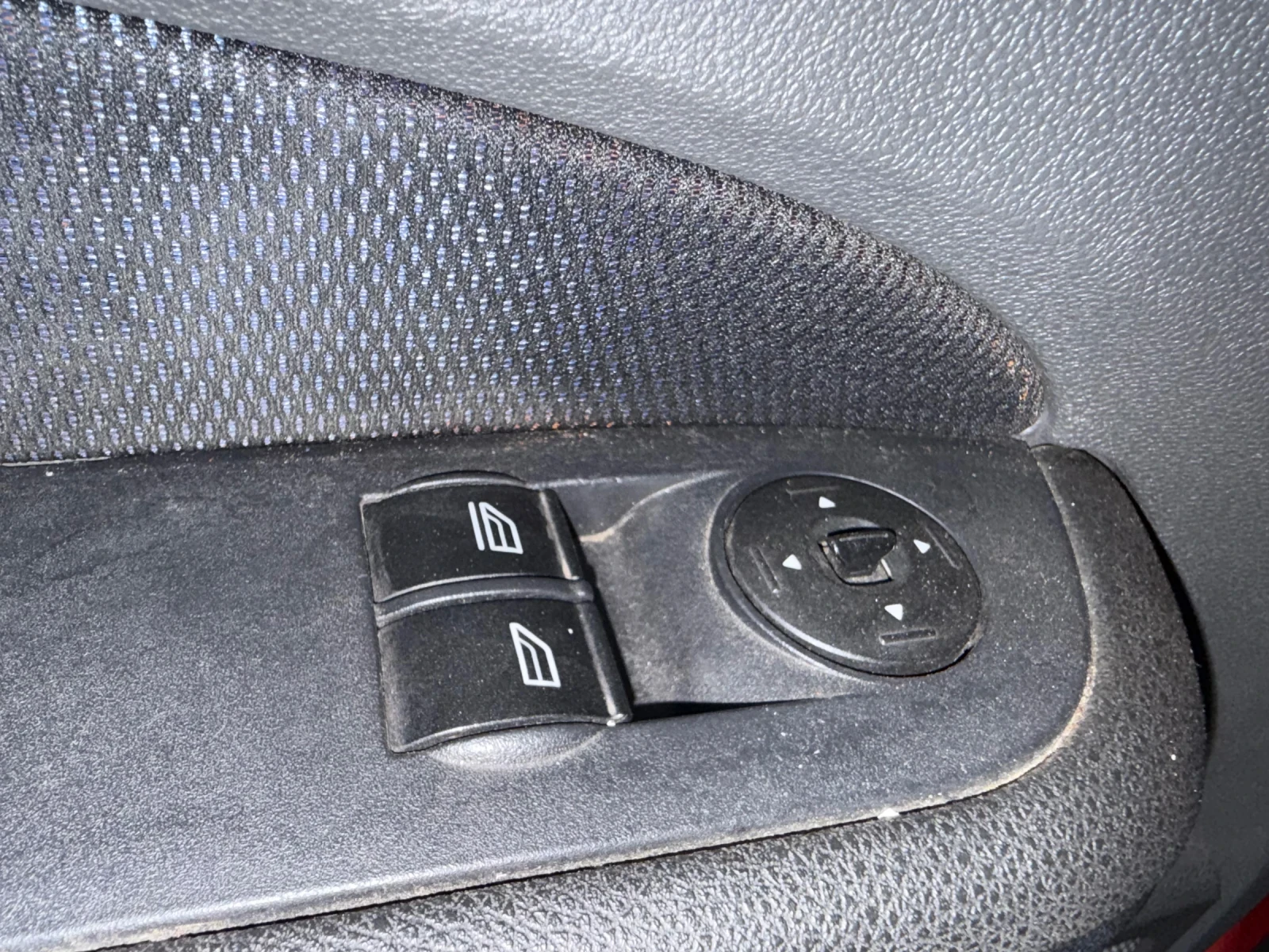 Ford Focus 1.6, снимка 8 - Автомобили и джипове - 56363825