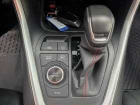 Toyota Rav4 PLUG-IN HYBRID* SE* DISTRONIC* LANE ASSIST* ПОДГРЕ, снимка 11