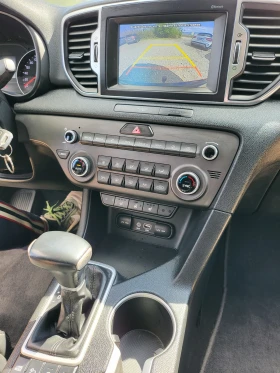 Обява за продажба на Kia Sportage 1.7 CRDI/Automatic/Navi/Camera ~25 400 лв. - изображение 11