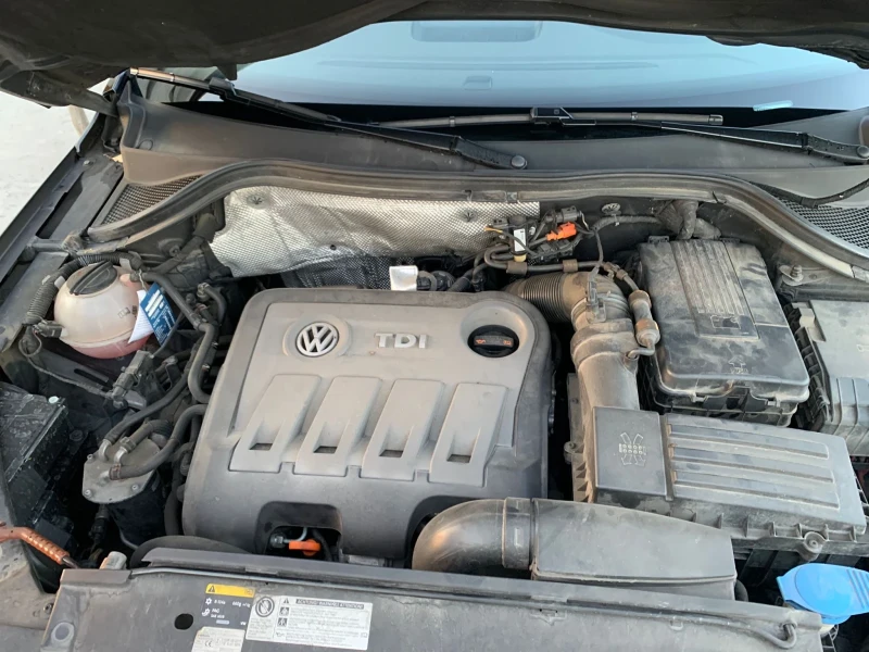 VW Tiguan R line 4 motion, снимка 8 - Автомобили и джипове - 52662267