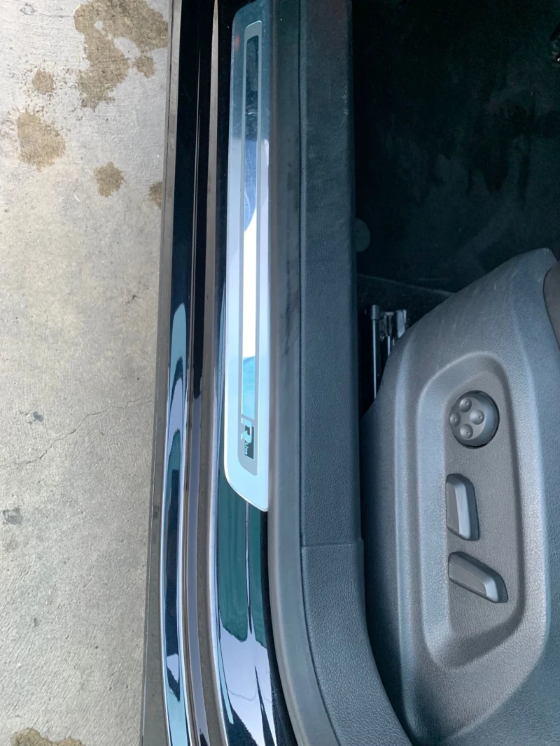 VW Tiguan R line 4 motion, снимка 12 - Автомобили и джипове - 52662267