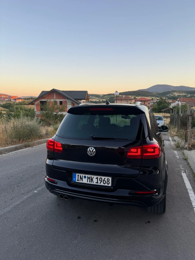 VW Tiguan R line 4 motion, снимка 4 - Автомобили и джипове - 52662267