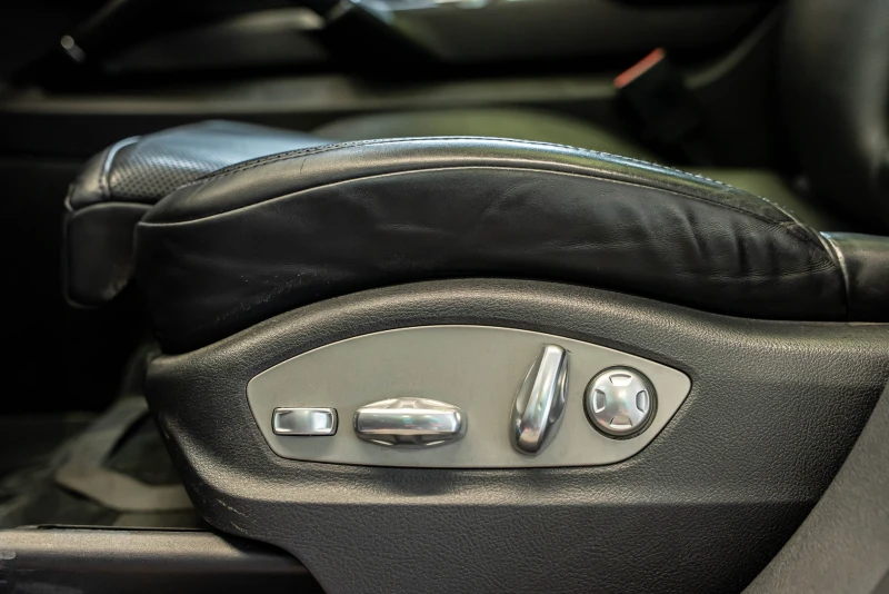 Porsche Cayenne 3.6 V6, снимка 13 - Автомобили и джипове - 51505646