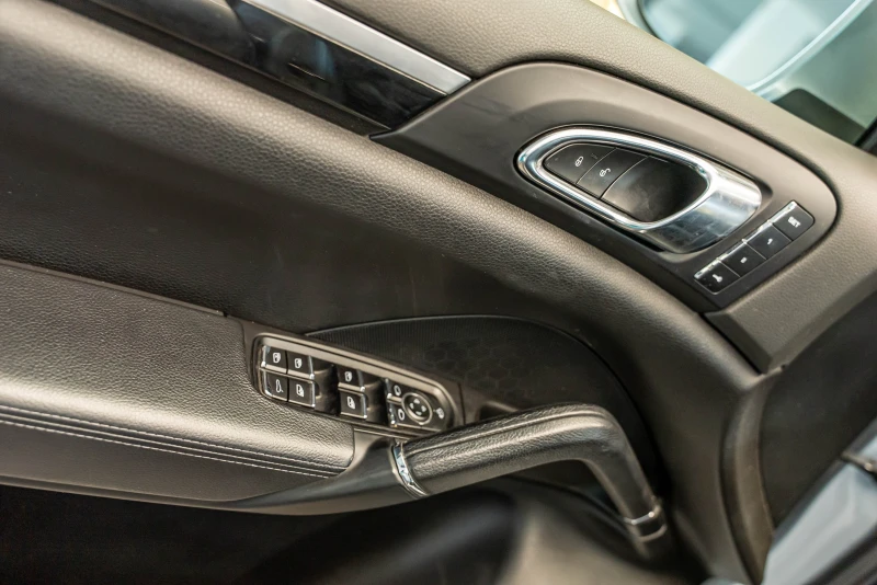 Porsche Cayenne 3.6 V6, снимка 9 - Автомобили и джипове - 51505646