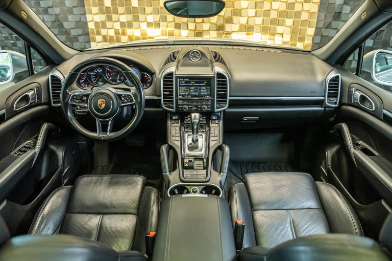 Porsche Cayenne 3.6 V6, снимка 15 - Автомобили и джипове - 51505646